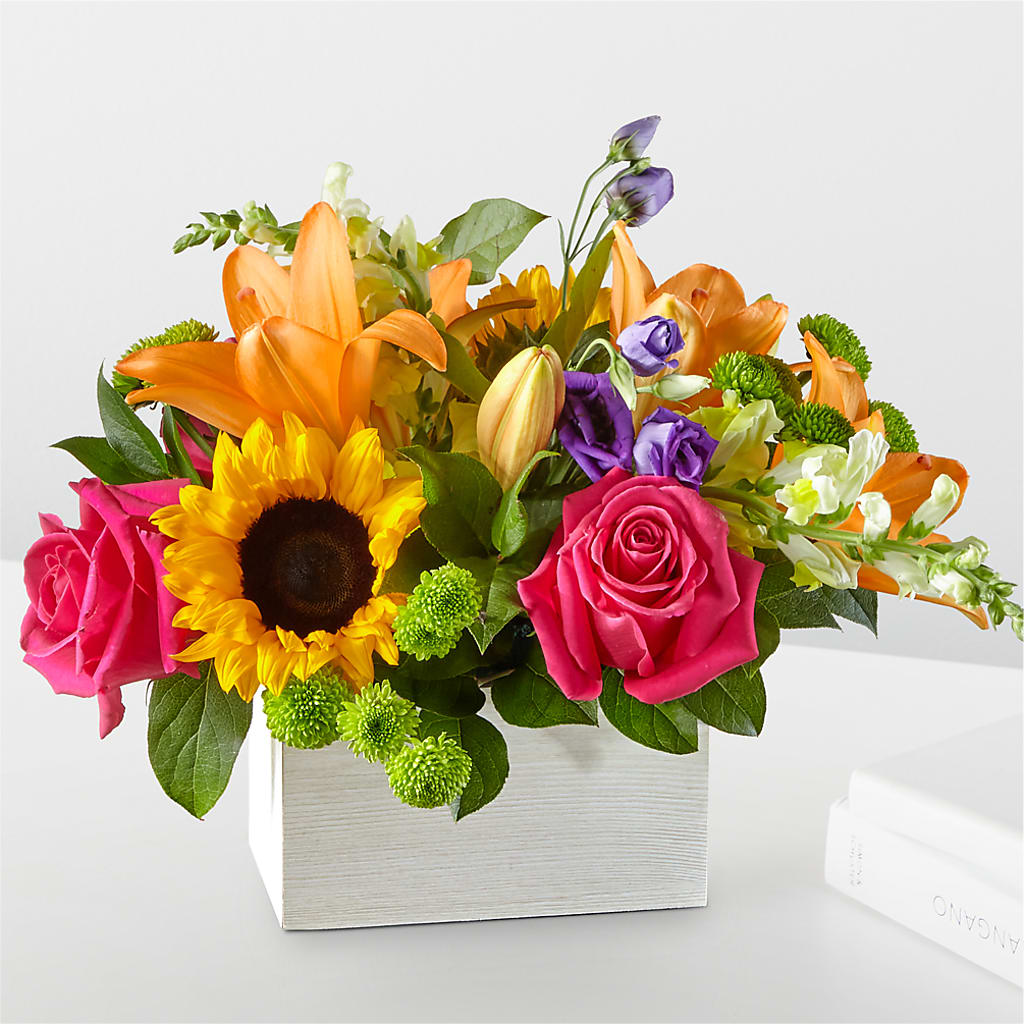 Best Day Box Bouquet – SHINKLES' FLOWER SHOP & GREENHOUSE, Temperance MI