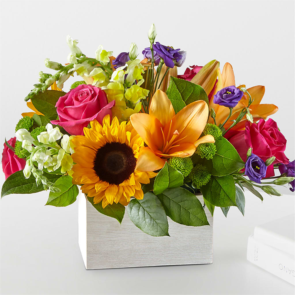 Best Day Box Bouquet – SHINKLES' FLOWER SHOP & GREENHOUSE, Temperance MI