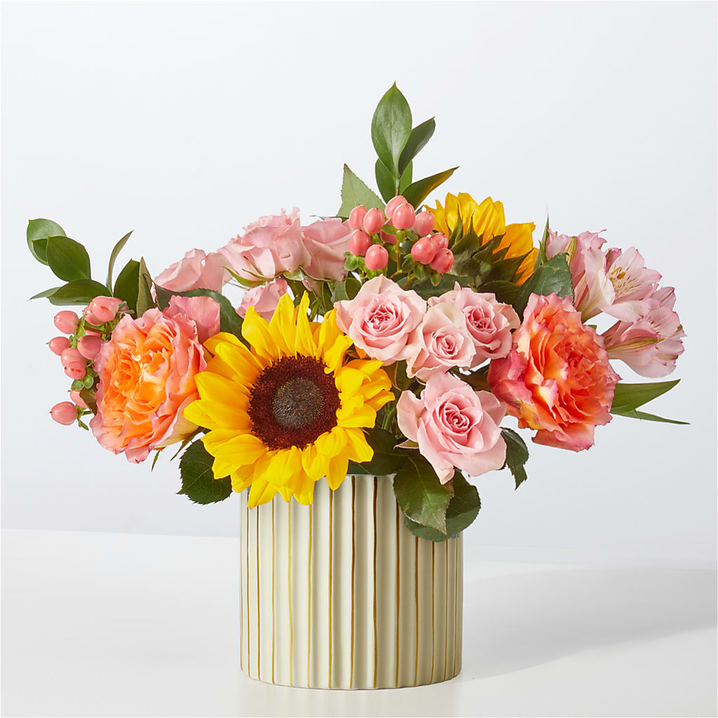 Sun's Out Bouquet – SHINKLES' FLOWER SHOP & GREENHOUSE, Temperance MI
