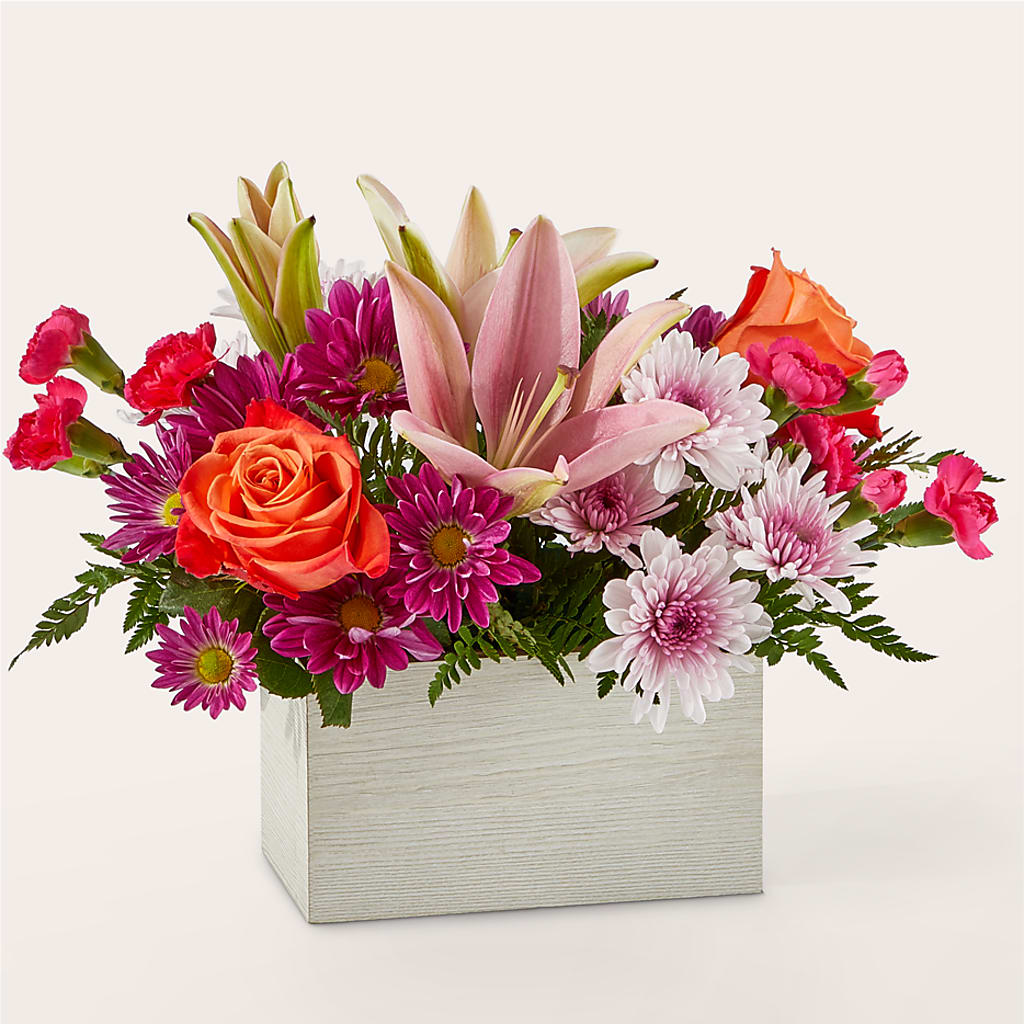 Light of My Life Box Bouquet – SHINKLES' FLOWER SHOP & GREENHOUSE, Temperance MI