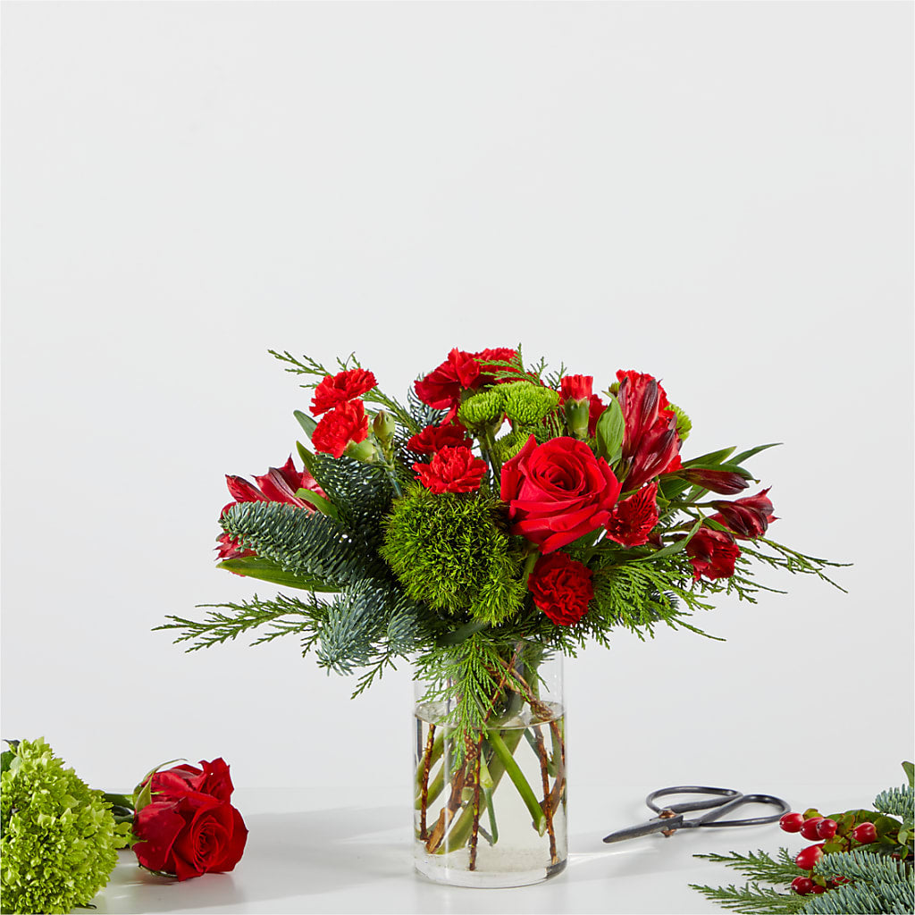 Merry Moment Bouquet – A Florist Original – SHINKLES' FLOWER SHOP & GREENHOUSE, Temperance MI