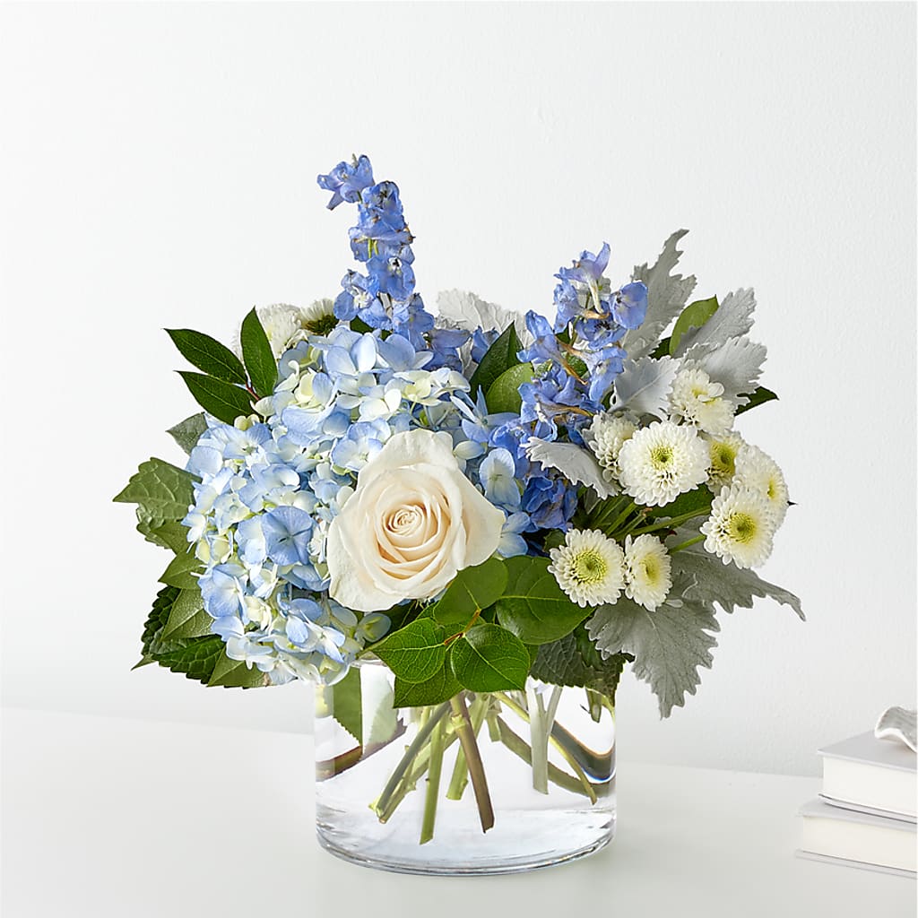 Clear Skies Bouquet – SHINKLES' FLOWER SHOP & GREENHOUSE, Temperance MI
