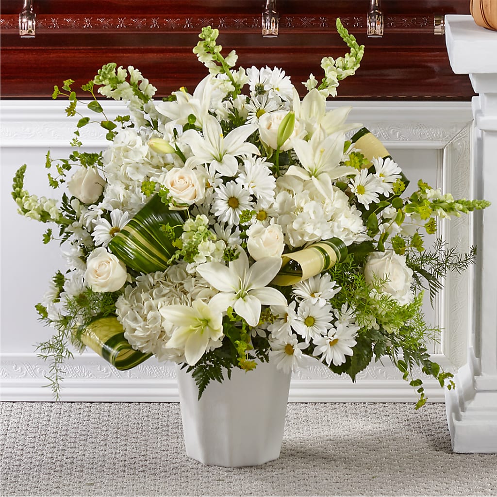 Thoughts of Tranquility Floor Basket – SHINKLES' FLOWER SHOP & GREENHOUSE, Temperance MI