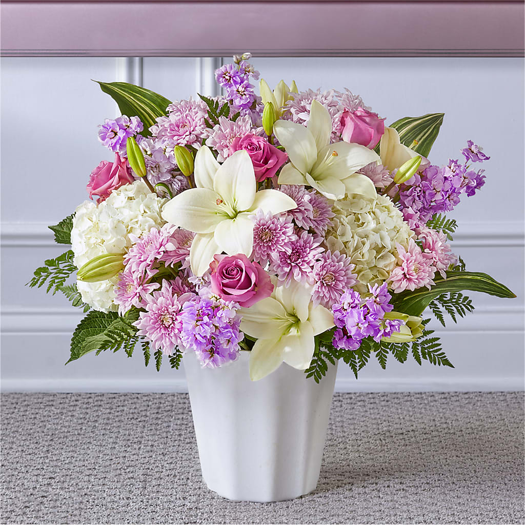 Heaven Sent Floor Basket – SHINKLES' FLOWER SHOP & GREENHOUSE, Temperance MI