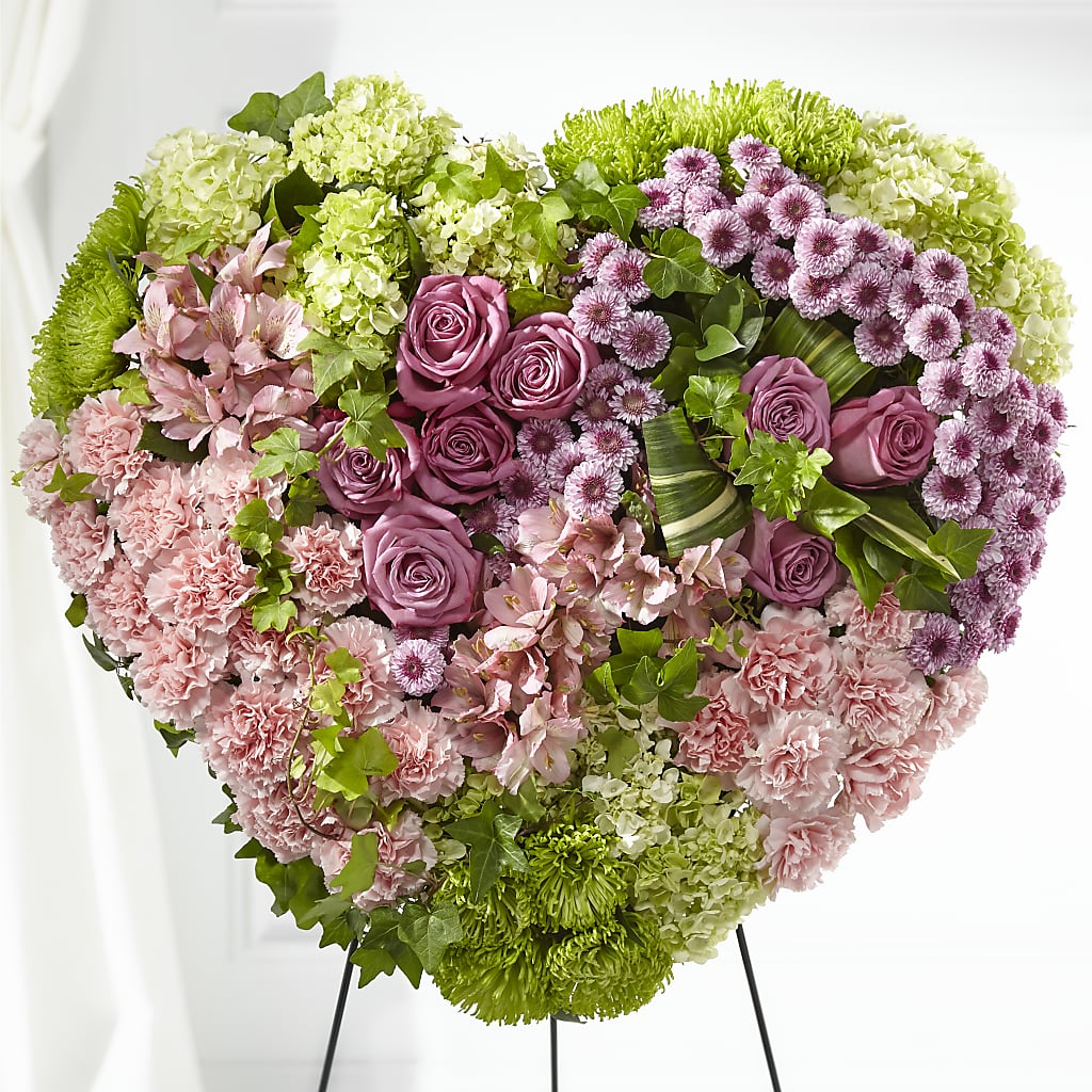Heartwarming Standing Heart – SHINKLES' FLOWER SHOP & GREENHOUSE, Temperance MI