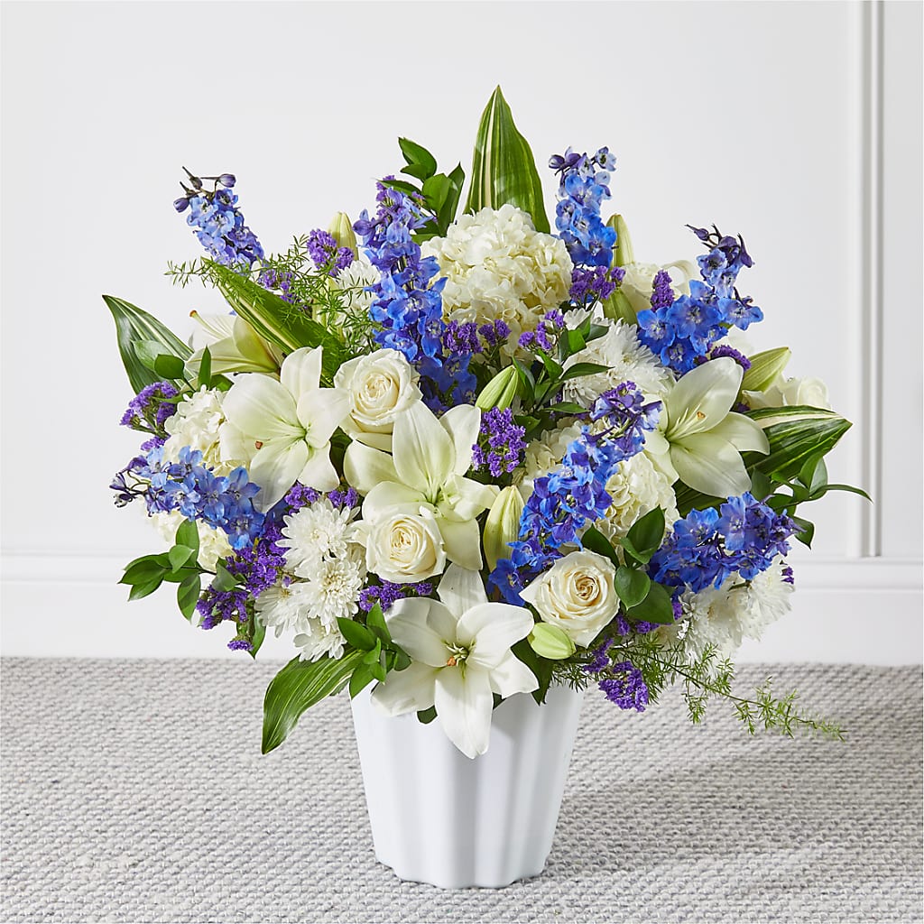 Take Comfort Floor Basket – SHINKLES' FLOWER SHOP & GREENHOUSE, Temperance MI