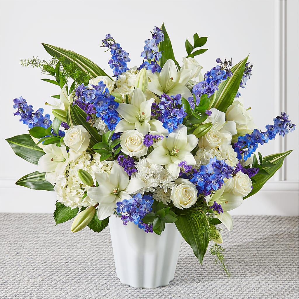 Take Comfort Floor Basket – SHINKLES' FLOWER SHOP & GREENHOUSE, Temperance MI