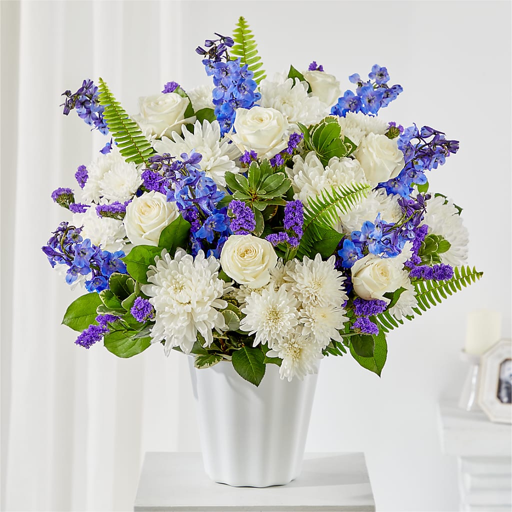Hold Dear Tabletop Basket – SHINKLES' FLOWER SHOP & GREENHOUSE, Temperance MI