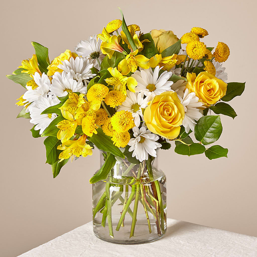 Sunny Sentiments Bouquet – SHINKLES' FLOWER SHOP & GREENHOUSE, Temperance MI