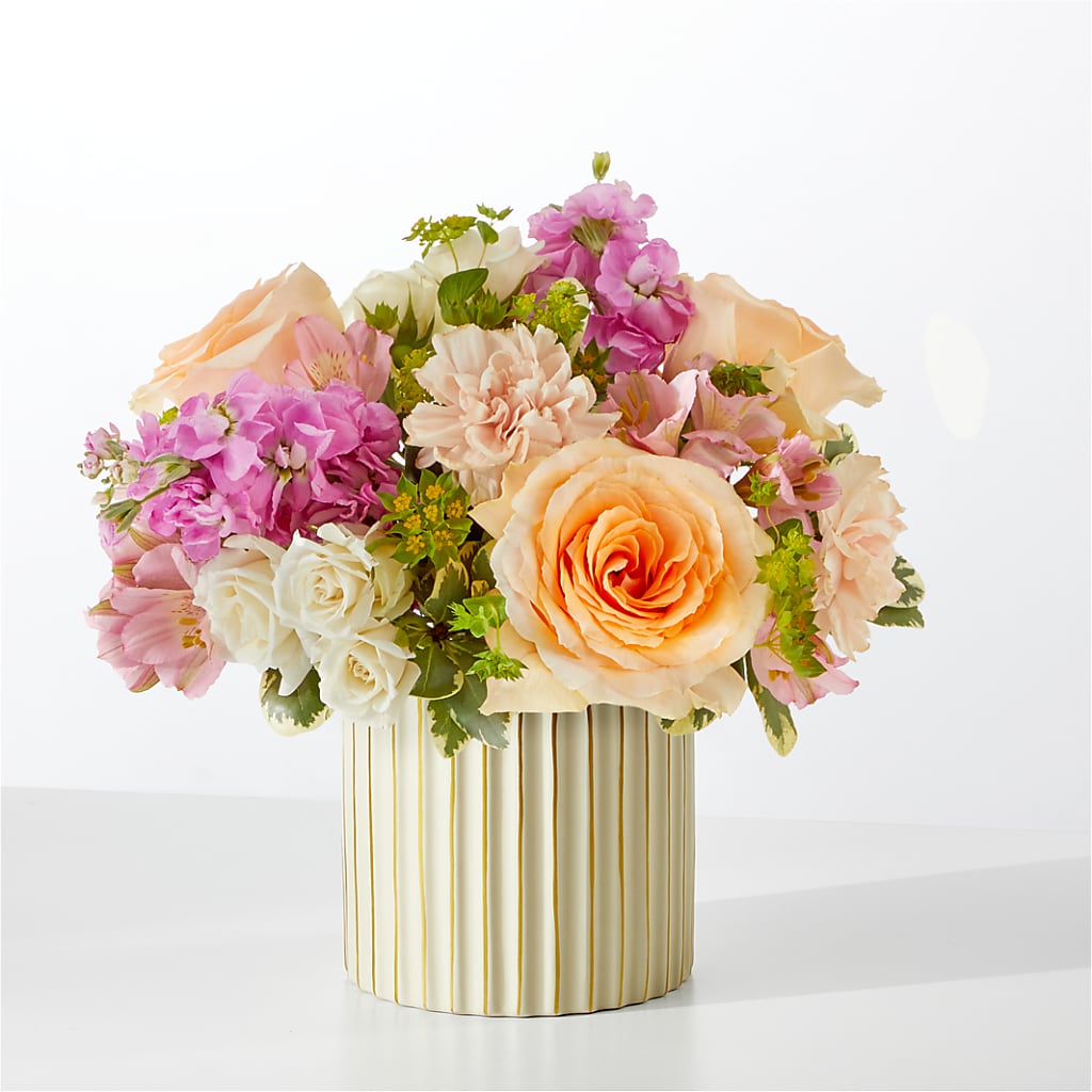 Paradise Bouquet with Ivory Vase – SHINKLES' FLOWER SHOP & GREENHOUSE, Temperance MI