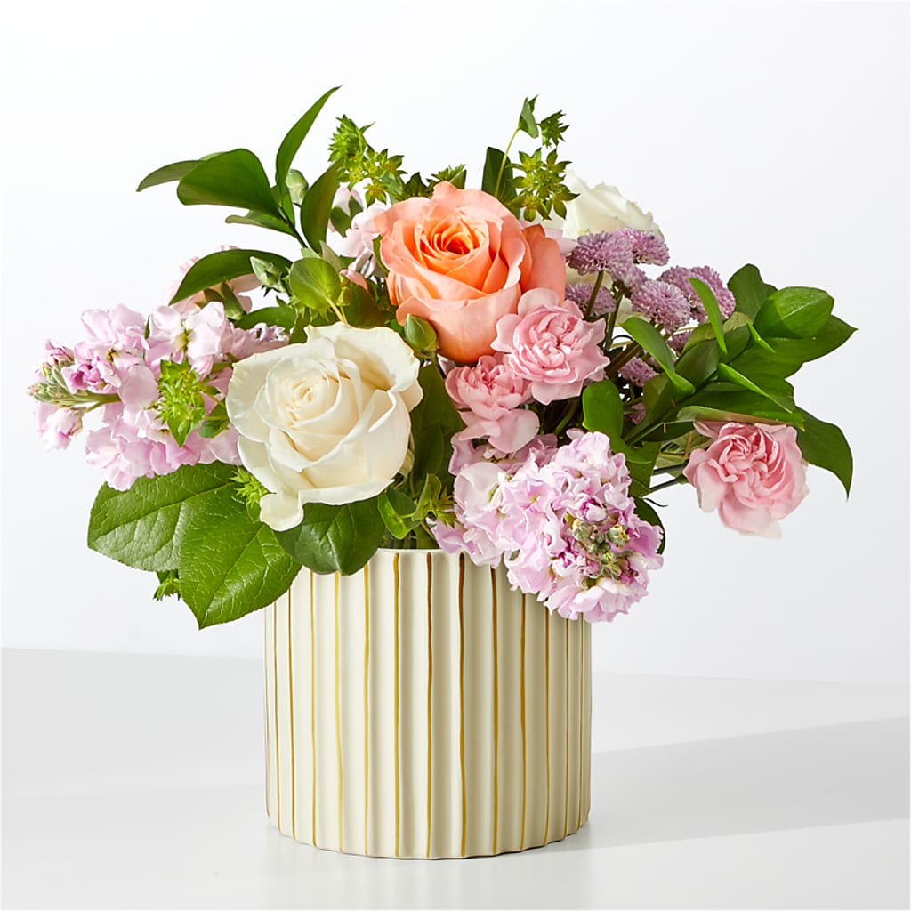 French Market Bouquet with Ivory Vase – SHINKLES' FLOWER SHOP & GREENHOUSE, Temperance MI