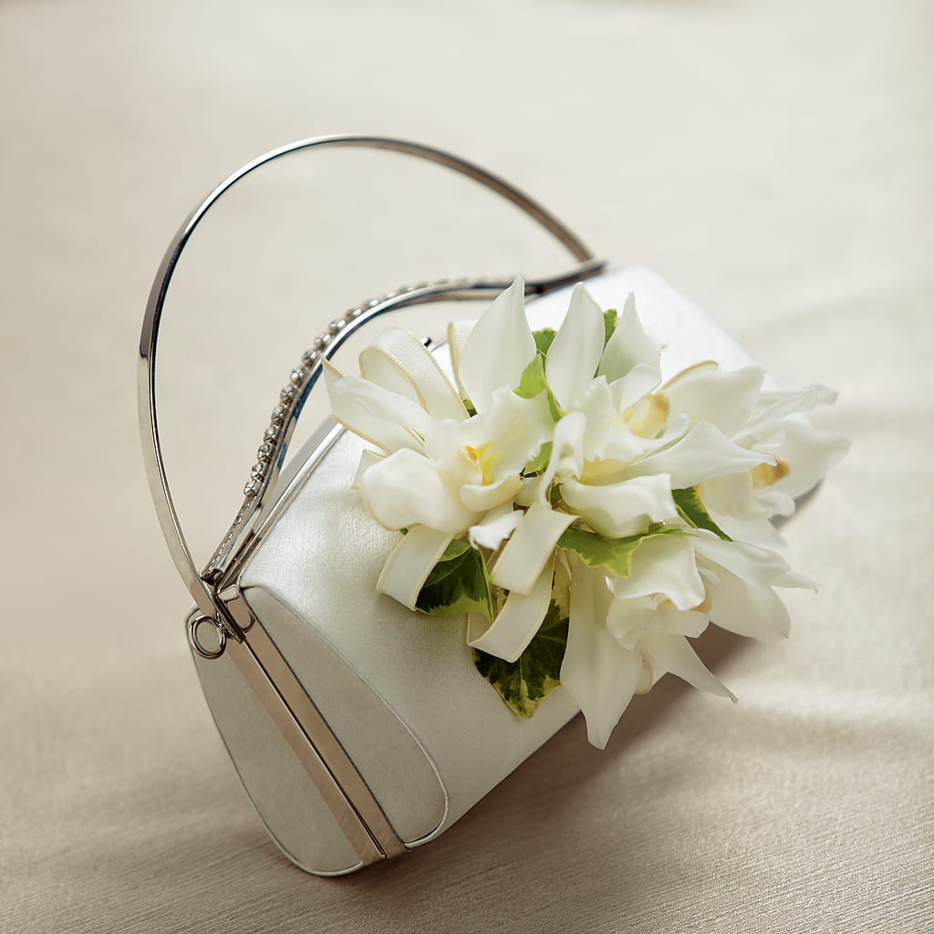 White Purse Decor – SHINKLES' FLOWER SHOP & GREENHOUSE, Temperance MI