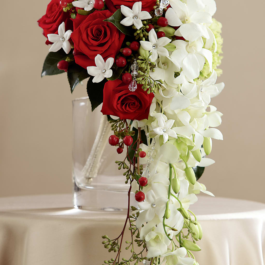 Here Comes the Bride Bouquet – SHINKLES' FLOWER SHOP & GREENHOUSE, Temperance MI