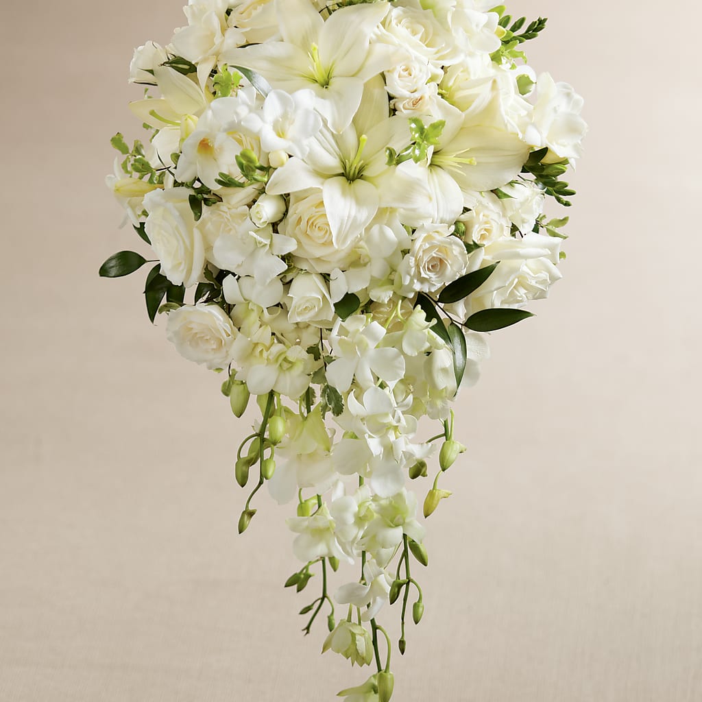 White Wonders Bouquet – SHINKLES' FLOWER SHOP & GREENHOUSE, Temperance MI