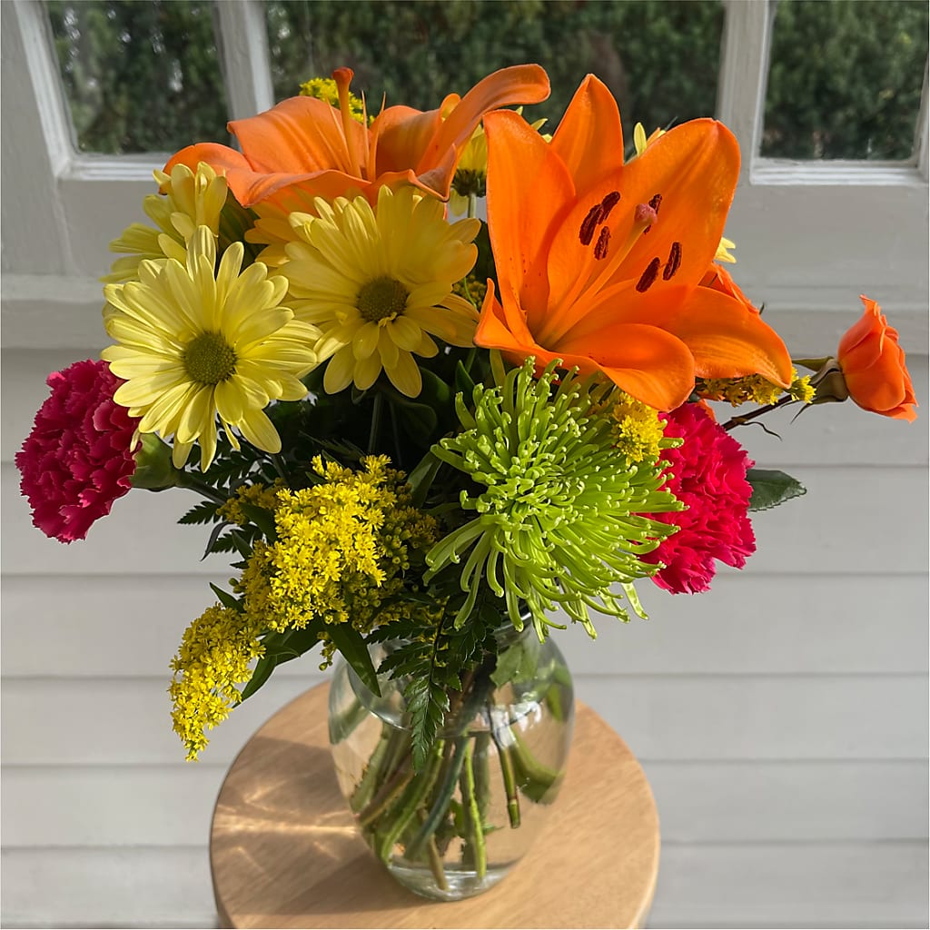 Bold & Bright – A Florist Original – SHINKLES' FLOWER SHOP & GREENHOUSE, Temperance MI