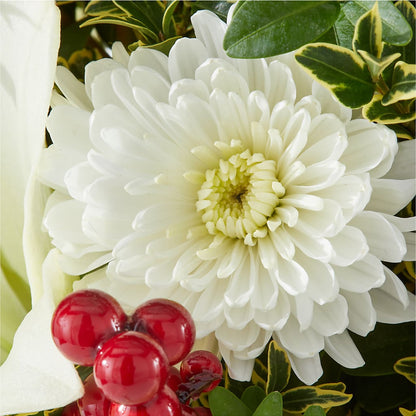 Festive Moments Tree – SHINKLES' FLOWER SHOP & GREENHOUSE, Temperance MI