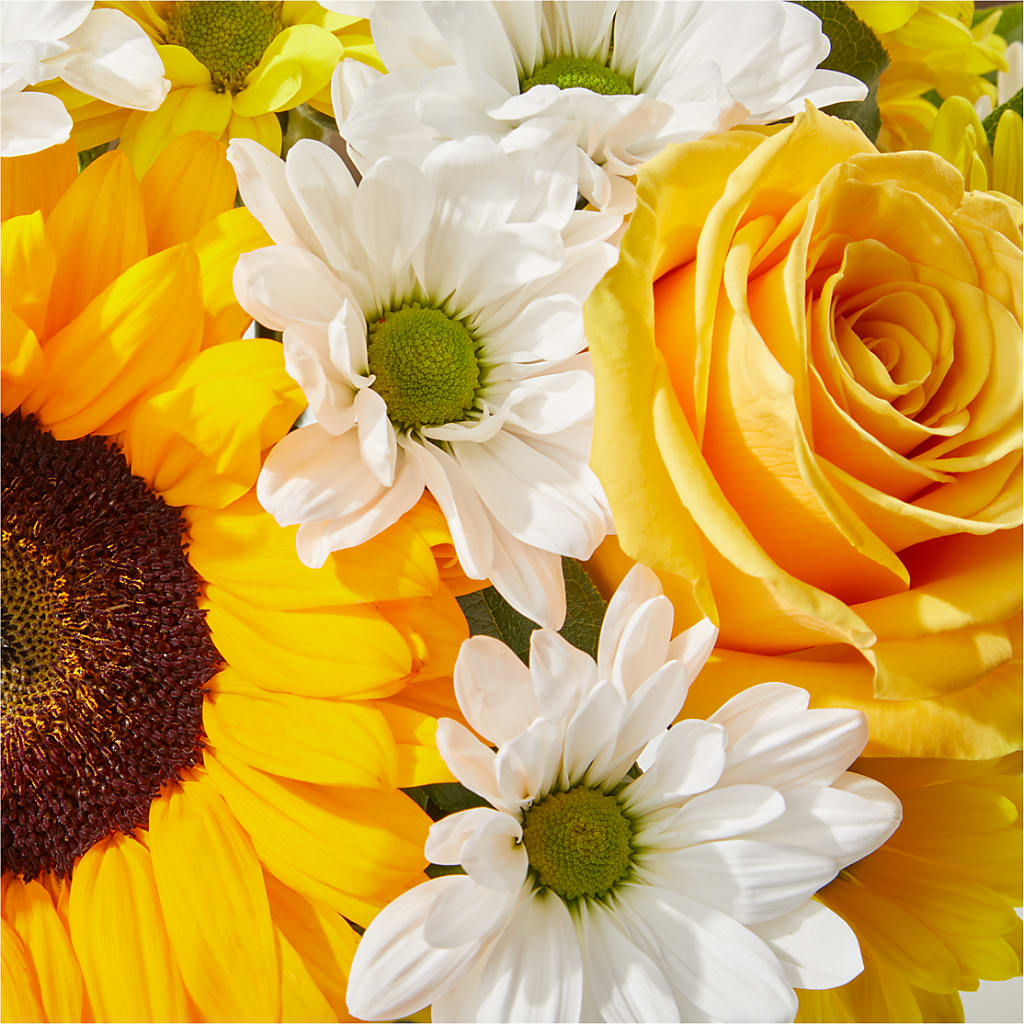 Be Happy Bouquet – SHINKLES' FLOWER SHOP & GREENHOUSE, Temperance MI