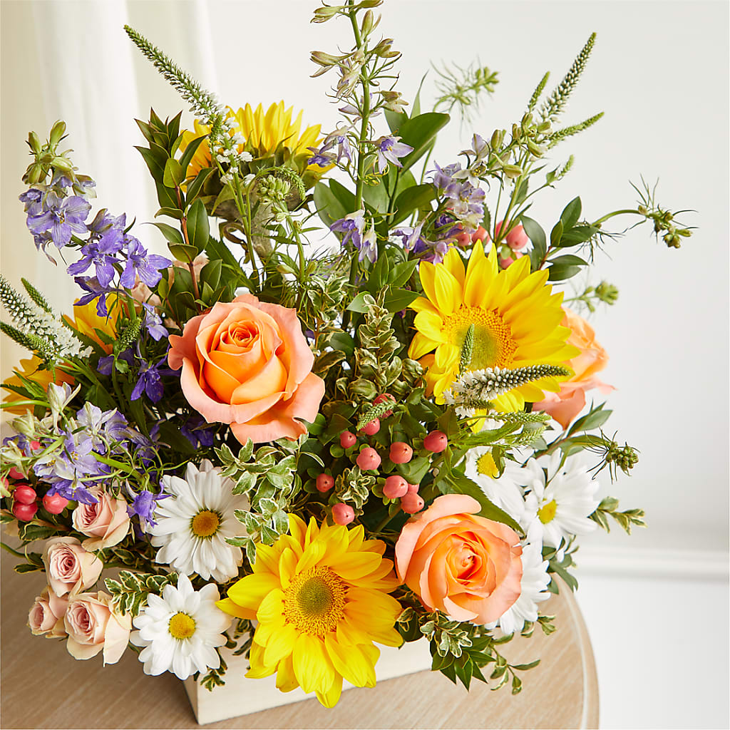 The Good Life Bouquet – SHINKLES' FLOWER SHOP & GREENHOUSE, Temperance MI