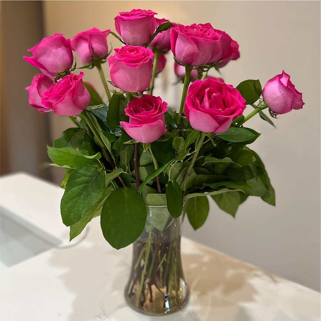 Long Stem Pink Rose Bouquet – SHINKLES' FLOWER SHOP & GREENHOUSE, Temperance MI