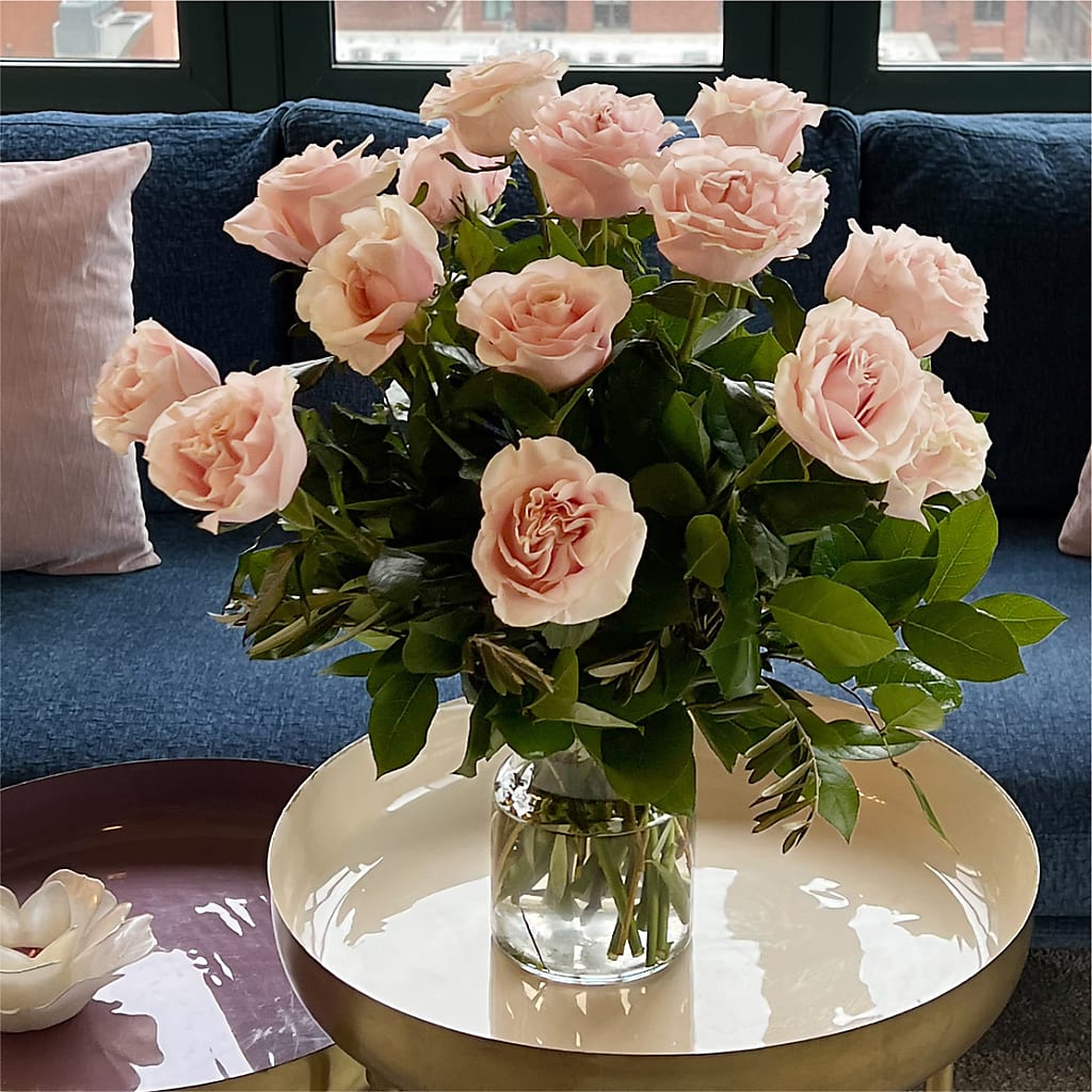 Long Stem Pink Rose Bouquet – SHINKLES' FLOWER SHOP & GREENHOUSE, Temperance MI
