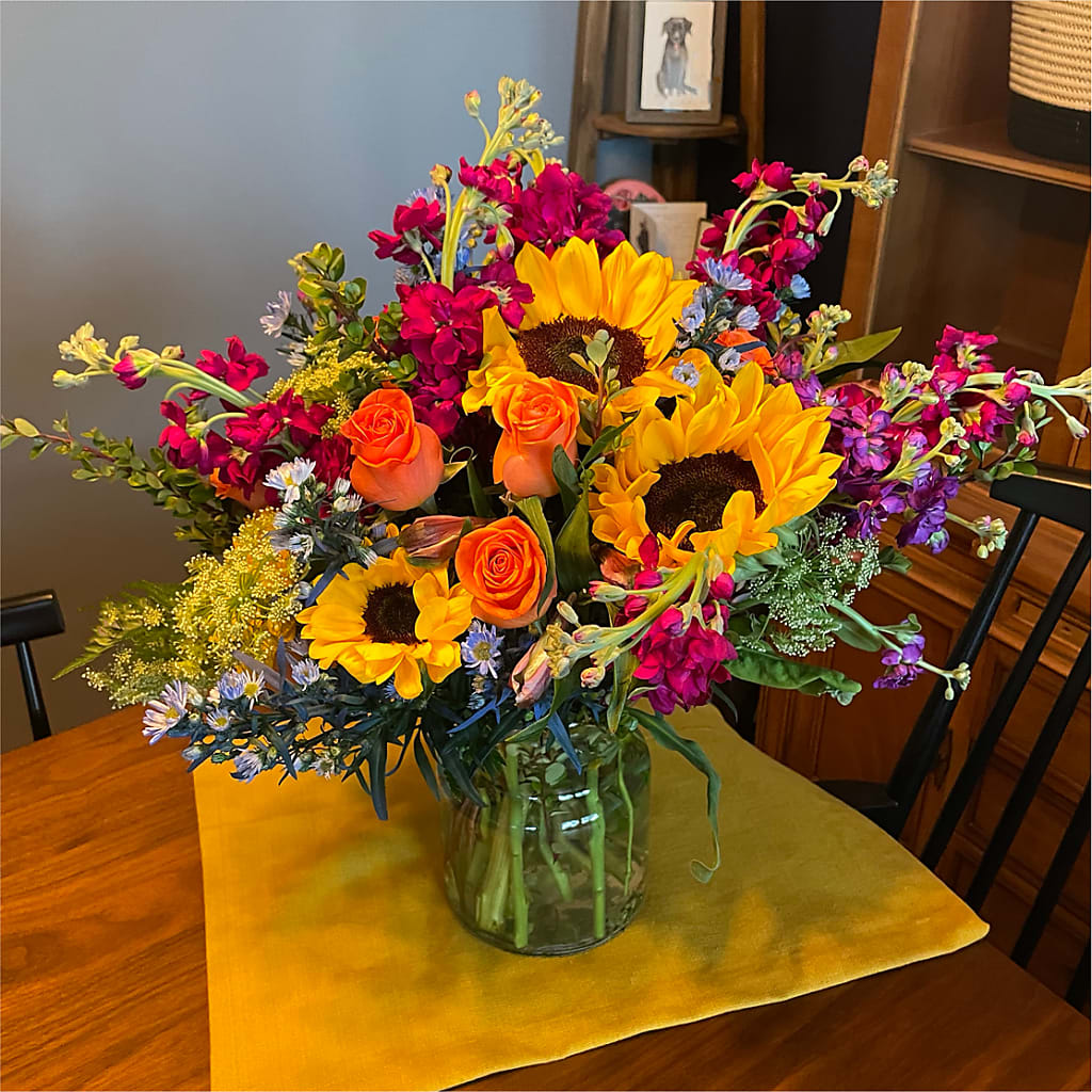 Rays of Life Bouquet – SHINKLES' FLOWER SHOP & GREENHOUSE, Temperance MI