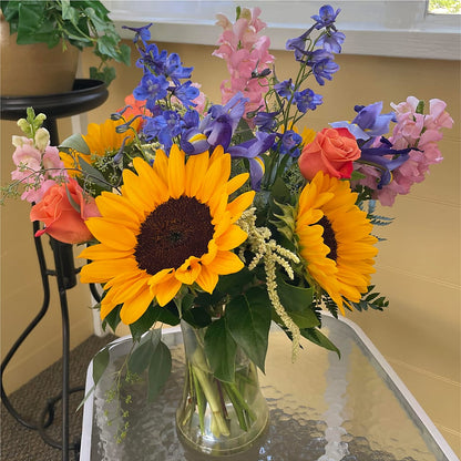 Rays of Life Bouquet – SHINKLES' FLOWER SHOP & GREENHOUSE, Temperance MI