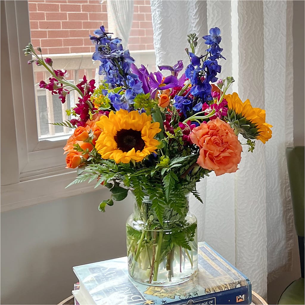 Rays of Life Bouquet – SHINKLES' FLOWER SHOP & GREENHOUSE, Temperance MI
