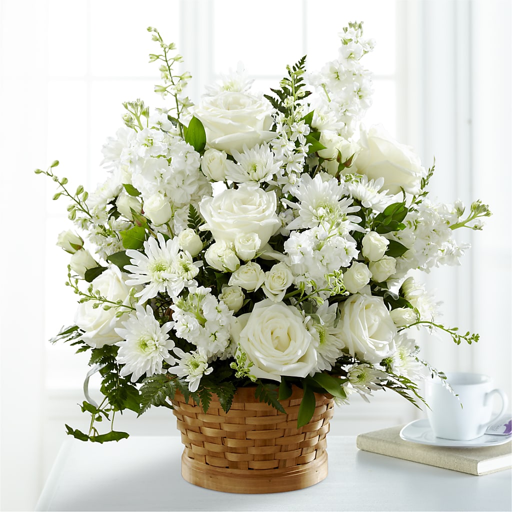 Heartfelt Condolences Arrangement – SHINKLES' FLOWER SHOP & GREENHOUSE, Temperance MI