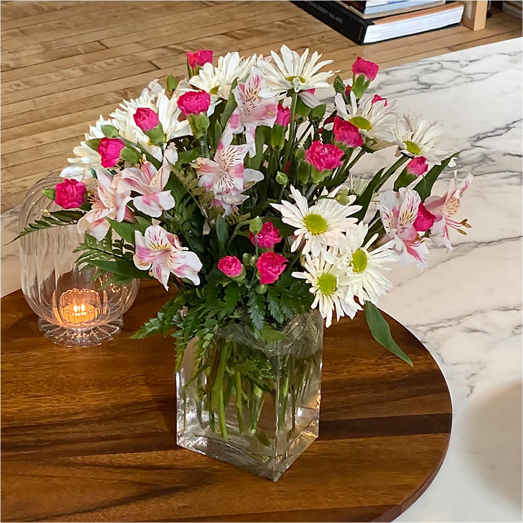 Sweet Surprises® Bouquet – SHINKLES' FLOWER SHOP & GREENHOUSE, Temperance MI