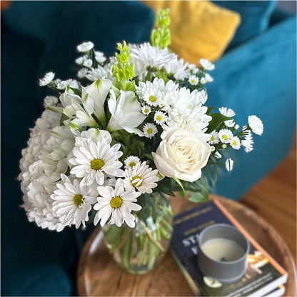 Classic Ivory – A Florist Original – SHINKLES' FLOWER SHOP & GREENHOUSE, Temperance MI