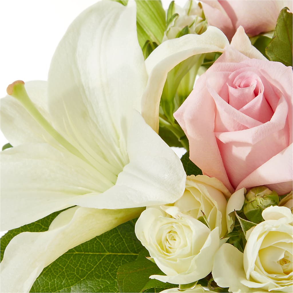 Kindhearted Bouquet – SHINKLES' FLOWER SHOP & GREENHOUSE, Temperance MI