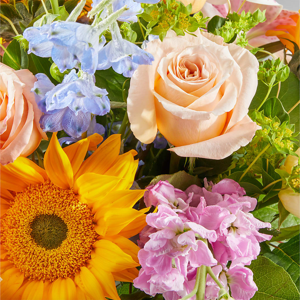 Dreamy Meadows Bouquet – SHINKLES' FLOWER SHOP & GREENHOUSE, Temperance MI