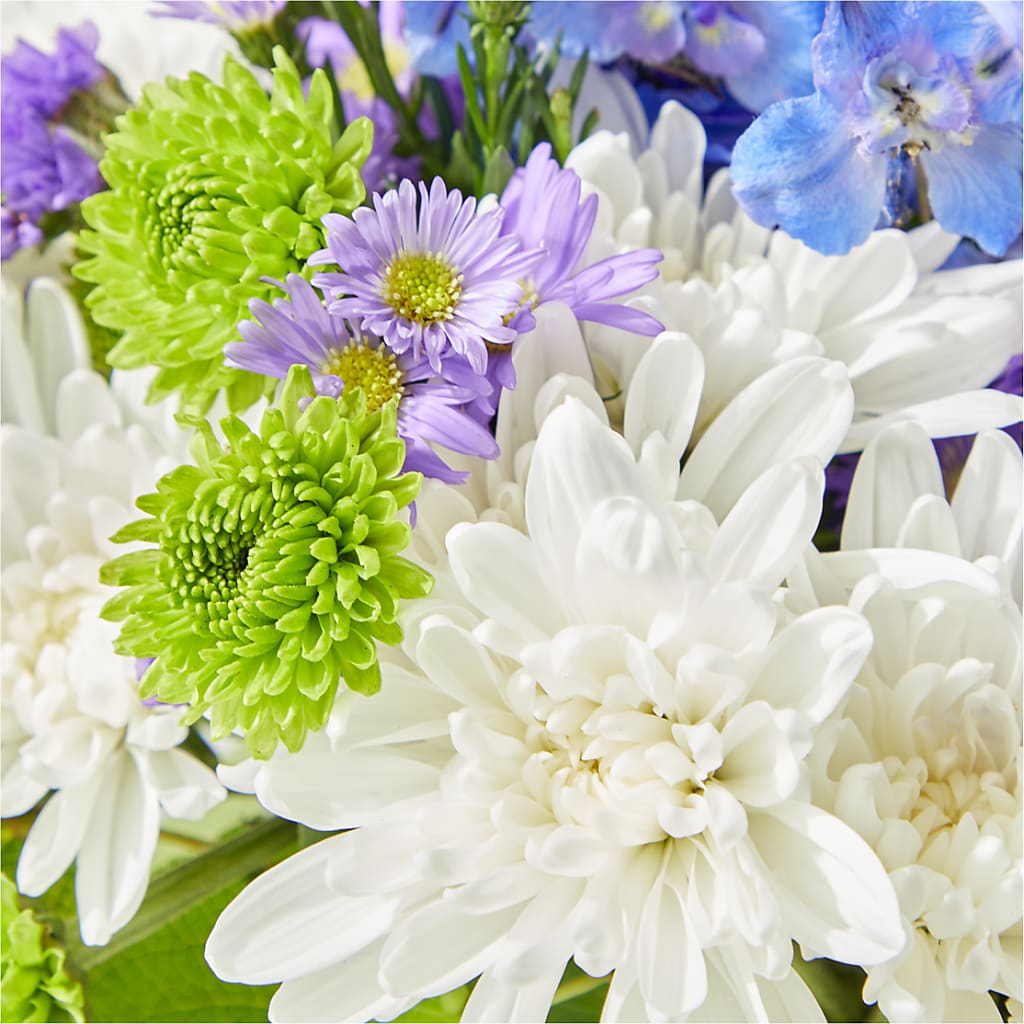 Genuine Gestures Bouquet – SHINKLES' FLOWER SHOP & GREENHOUSE, Temperance MI