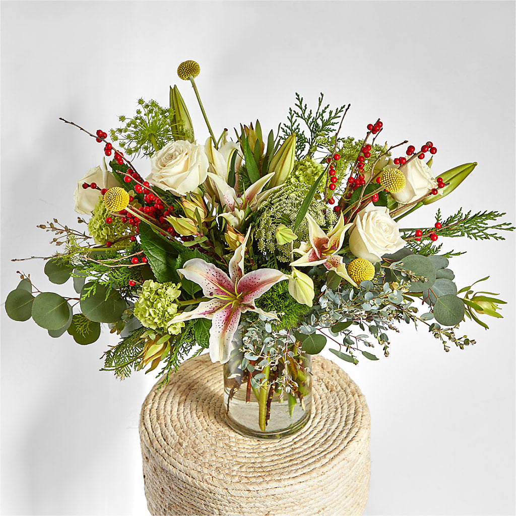 Berry & Bright Bouquet – SHINKLES' FLOWER SHOP & GREENHOUSE, Temperance MI