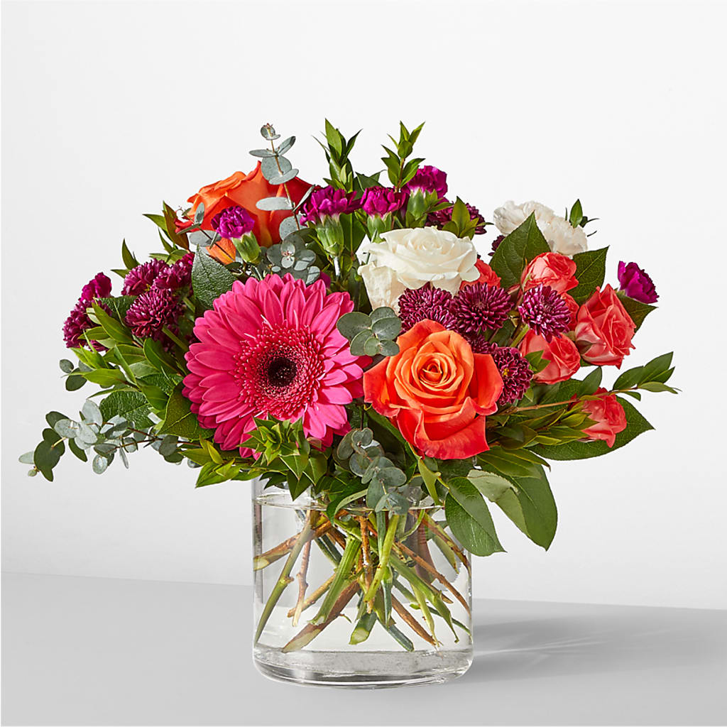Smell the Roses Bouquet – SHINKLES' FLOWER SHOP & GREENHOUSE, Temperance MI