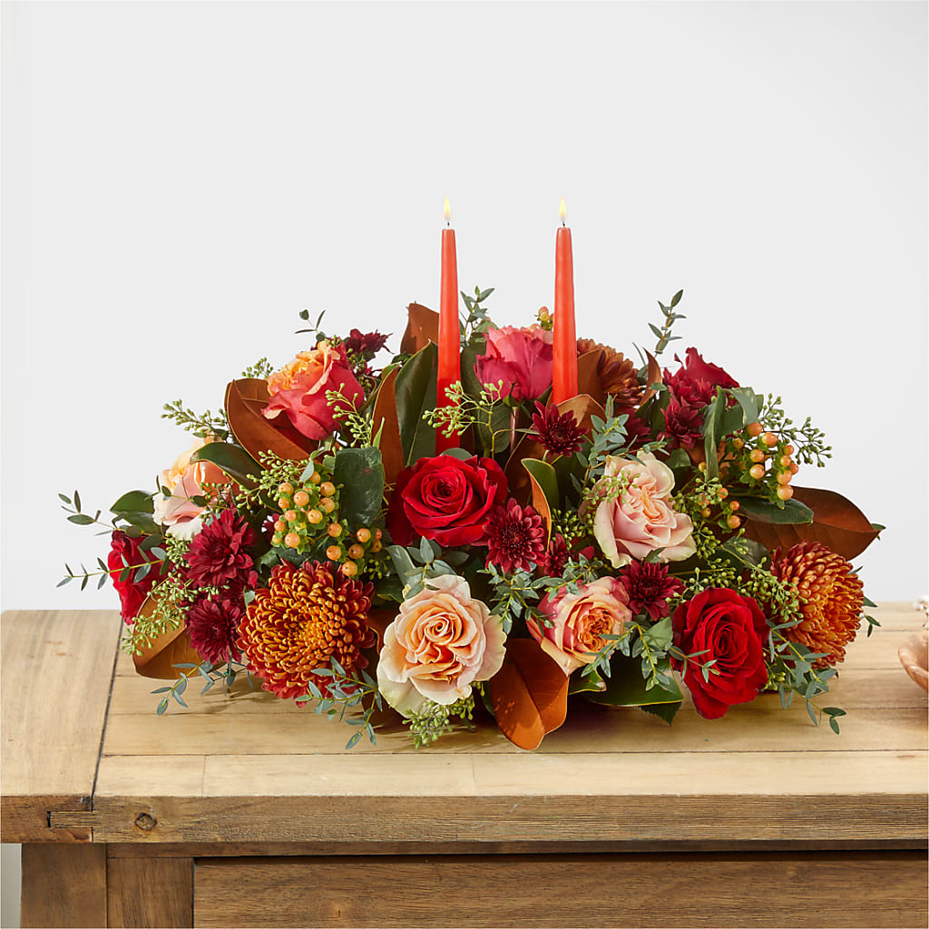 Gather Near Centerpiece – SHINKLES' FLOWER SHOP & GREENHOUSE, Temperance MI