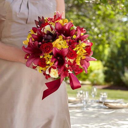 Sunningdale Bouquet – SHINKLES' FLOWER SHOP & GREENHOUSE, Temperance MI