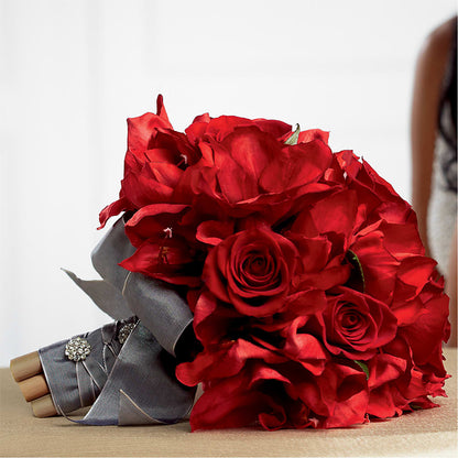 Heart's Happiness Bouquet – SHINKLES' FLOWER SHOP & GREENHOUSE, Temperance MI